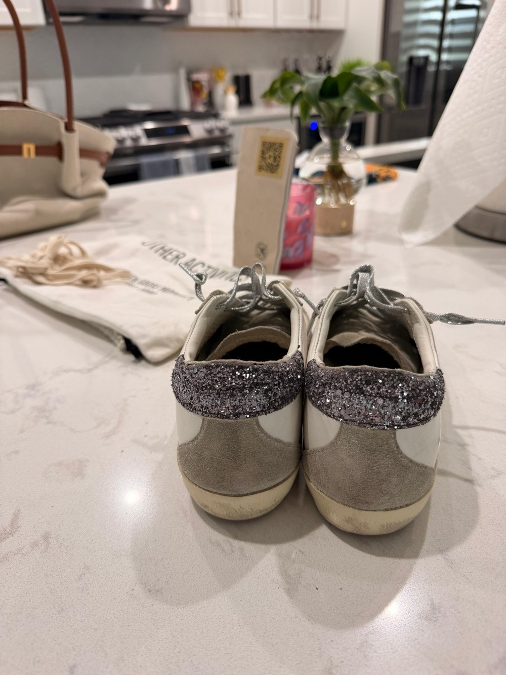 Golden Goose White & Grey Low-Top Sneakers with Silver Glitter Heel . - Picture 8 of 8